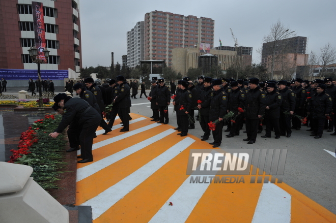 В Баку поминают жерв геноцида в Ходжалы, Баку, Азербайджан, 26 февраля 2009 г.