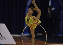 Выступление и награждение гимнасток 1998-1999 г. рождения на 16-ом азербайджанском чемпионате по художественной гимнастике в Баку, Азербайджан, 4 апреля. 2009 г.