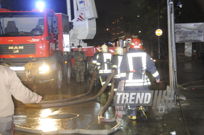 Strong fire took place in the Narimanov district in Baku, Baku, Azerbaijan, Dec.9, 2009. 