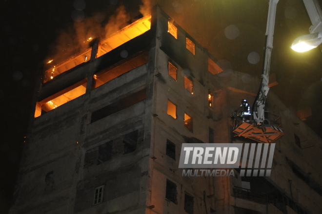 Strong fire took place in the Narimanov district in Baku, Baku, Azerbaijan, Dec.9, 2009. 