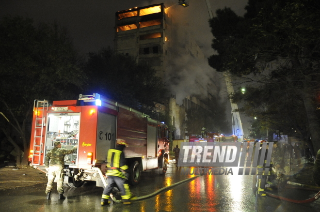 Strong fire took place in the Narimanov district in Baku, Baku, Azerbaijan, Dec.9, 2009. 