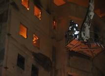 Strong fire took place in the Narimanov district in Baku, Baku, Azerbaijan, Dec.9, 2009. 