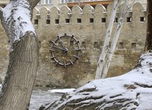 Bakıda ilk qar,Bakı,Azərbaycan,26 yanvar 2010-cu il.
 