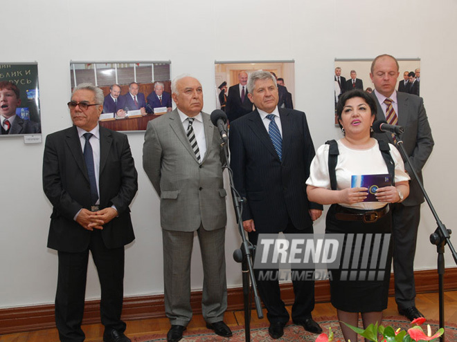 Photo exhibition "Belarus Today" opened in Baku's Museum Center, Baku, Azerbaijan, May 26, 2010