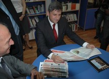 Austrian library opened in Baku, Austrian Foreign Minister Michael Shpindelegger, Baku, Azerbaijan, June 23, 2010 