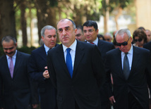 Azerbaijani FM's leadership visit Alley of Honors, Foreign Minister Elmar Mammadyarov, Baku, Azerbaijan, Jule 09, 2010 