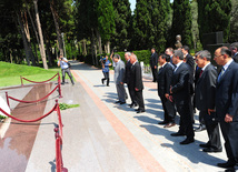 Azerbaijani FM's leadership visit Alley of Honors, Baku, Azerbaijan, Jule 09, 2010 