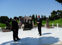 Azerbaijani FM's leadership visit Alley of Honors, Foreign Minister Elmar Mammadyarov, Baku, Azerbaijan, Jule 09, 2010 