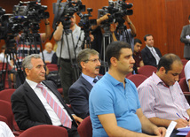 Пресс-конференция государственного министра по внешней торговле Турции Зафара Чаглайана, Баку, Азербайджан, 29 июля 2010 г.
