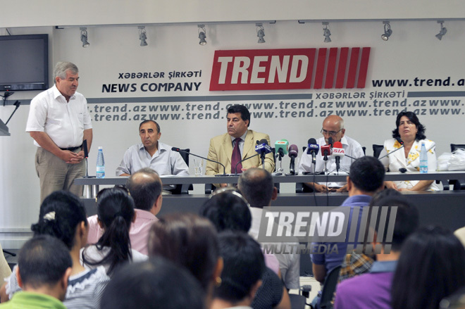 Press-confrence of Azerbaijani scientist Rashid Aliyev earlier arrested in Iran, Baku, Azerbaijan, Aug.25, 2010