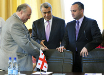 В Баку началась встреча министров в рамках газопроводного проекта АGRI, министр промышленности и энергетики Азербайджана Натик Алиев, Баку, Азербайджан, 13 сентября 2010 г. 