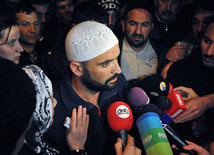 Return of the bodies of five dead people and pilgrims injured in accident in Turkey? Azerbaijan, Baku, airport, November 25, 2010,pilgrim Ilgar Muradov