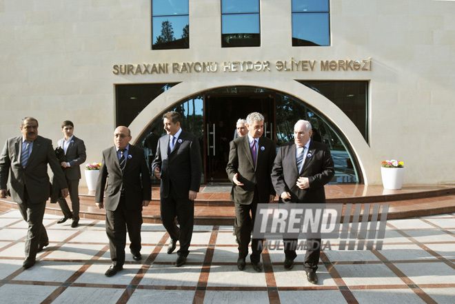 Yeni Azərbaycan Partiyası Ümummilli lider Heydər Əliyevin xatirəsinin anılması ilə bağlı tədbir keçirib, Bakı, Azərbaycan, 10 dekabr 2010 