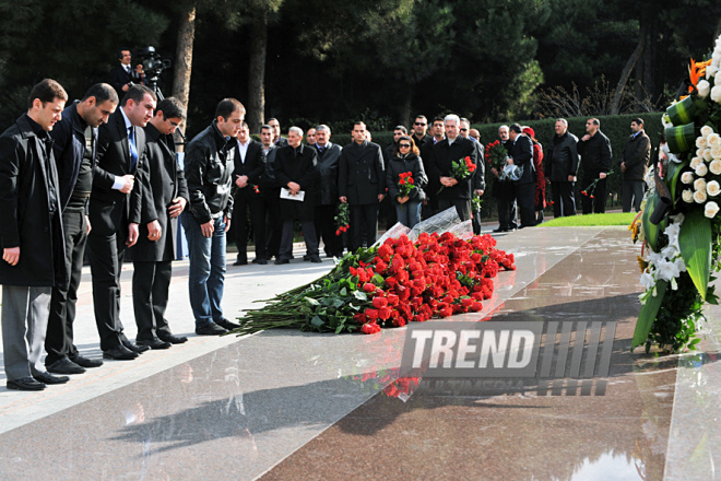Azerbaijan commemorates 7th anniversary of Heydar Aliyev’s demise, Baku, Azerbaijan, Dec.12, 2010  