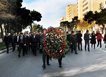 Azerbaijan commemorates 7th anniversary of Heydar Aliyev’s demise, Baku, Azerbaijan, Dec.12, 2010  