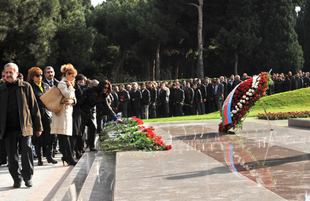 Azerbaijan commemorates 7th anniversary of Heydar Aliyev’s demise, Baku, Azerbaijan, Dec.12, 2010  