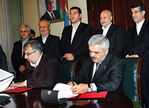 Azerbaijan, Iran sign contract on gas supplies, NIGEC General Director Javad Oji, SOCAR President Rovnag Abdullayev, Iranian Oil Minister Seyed Massoud Mir-Kazemi, Baku, Azerbaijan, Jan.12, 2011