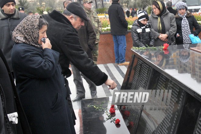 Azerbaijani public commemorates victims of Khojaly genocide, Baku, Azerbaijan, Feb.26. 2011 