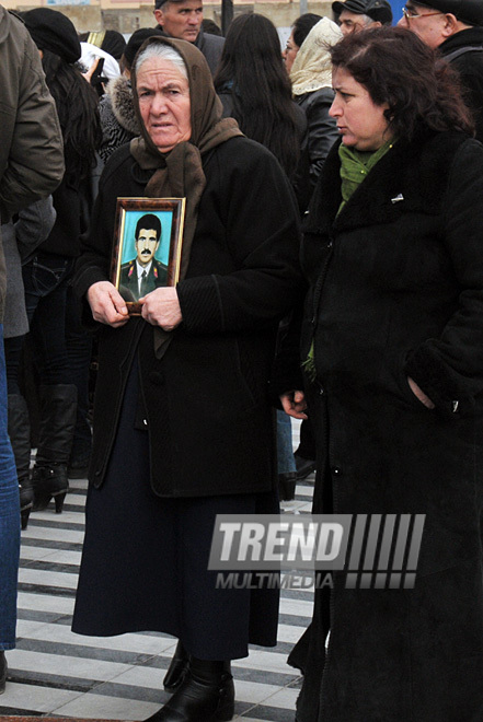 Azerbaijani public commemorates victims of Khojaly genocide, Baku, Azerbaijan, Feb.26. 2011 