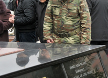 Azerbaijani public commemorates victims of Khojaly genocide, Baku, Azerbaijan, Feb.26. 2011 