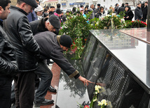 Azerbaijani public commemorates victims of Khojaly genocide, Baku, Azerbaijan, Feb.26. 2011 