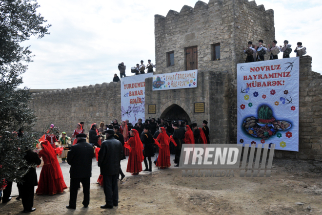 Baku prepares for Novruz holiday, Baku, Azerbaijan, Marc 15, 2011