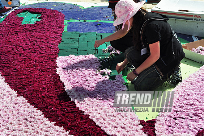 Preparations underway for Flower Holiday in Baku, Azerbaijan, May 09, 2011