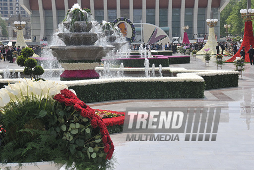 Flower festival in Baku, Azerbaijan, May 10, 2011