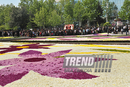 Flower festival in Baku, Azerbaijan, May 10, 2011