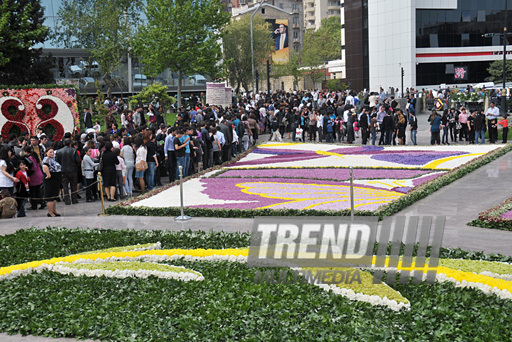 Flower festival in Baku, Azerbaijan, May 10, 2011