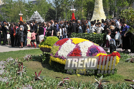 Flower festival in Baku, Azerbaijan, May 10, 2011