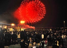 Spectacular fireworks fills Baku sky, Azerbaijan, May 11, 2011 