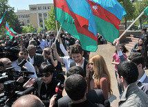 Eurovision-2011 Winners Eldar Gasimov and Nigar Jamal laid flowers at monument to National Leader Heydar Aliyev, Baku, Azerbaijan, May 16, 2011
