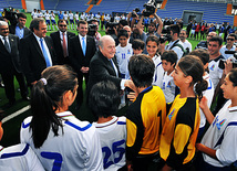 Bakıda FİFA və UEFA prezidentlərinin iştirakı ilə yeni stadionun açılışı olub, FİFA, UEFA və AFFA prezidentləri Yozef Blatter, Mişel Platini və Rövnəq Abdullayev, Bakı, Azərbaycan, 06 iyun 2011