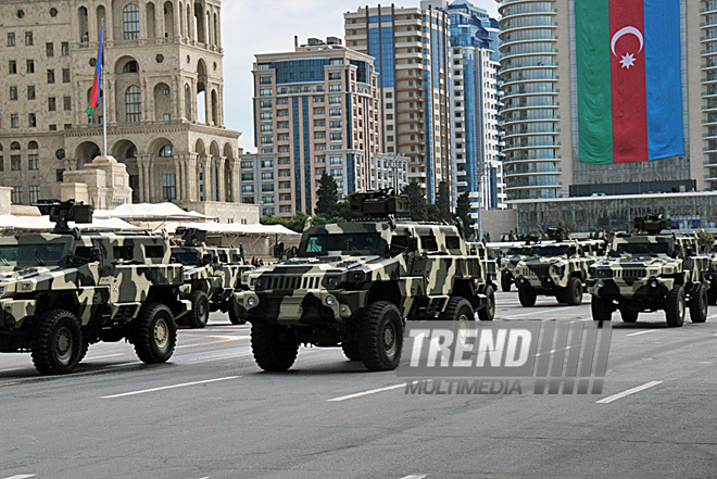 Military parade rehearsal in Baku, June 24, 2011