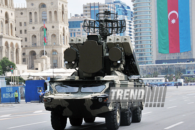 Military parade rehearsal in Baku, June 24, 2011