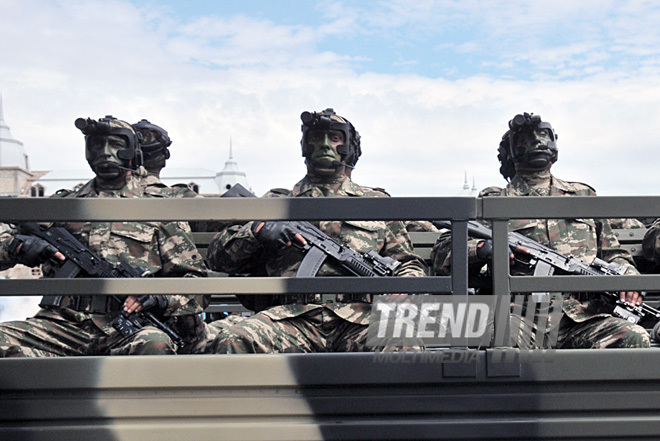 Military parade rehearsal in Baku, June 24, 2011