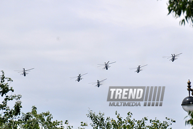 Military parade rehearsal in Baku, June 24, 2011