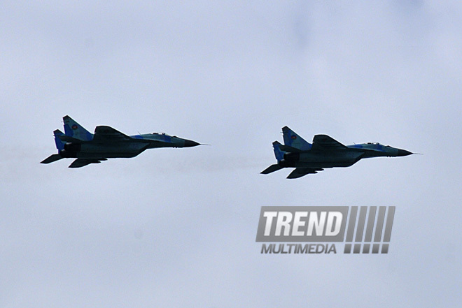 Military parade rehearsal in Baku, June 24, 2011