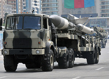 Military parade rehearsal in Baku, June 24, 2011