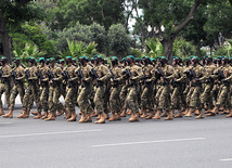 Military parade rehearsal in Baku, June 24, 2011