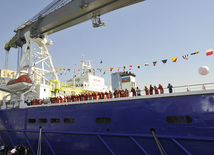 "Qurban Abbasov" crane vessel. Oct. 24, 2011 