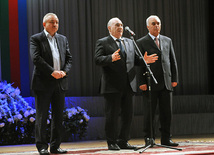 Representatives of ruling New Azerbaijan Party revere national leader Heydar Aliyev's memory. Baku, Azerbaijan, Dec.10, 2011 