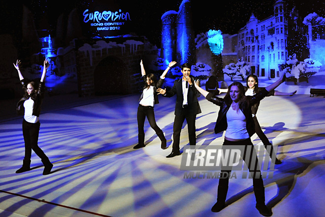 Azerbaijani gymnasts perform New Year show ‘Tom Thumb and Grinch’. Baku, Azerbaijan, Dec.21, 2011