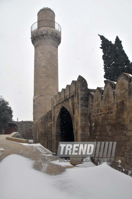 Bakının qar mənzərələri. Azərbaycan, 28 yanvar 2012