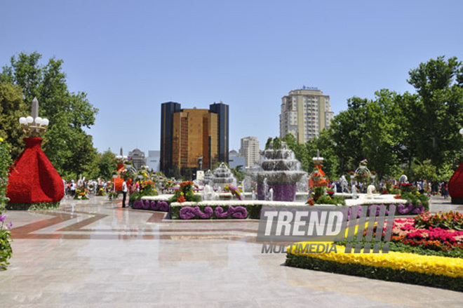 Flower festival in Baku, Azerbaijan, May 10, 2012