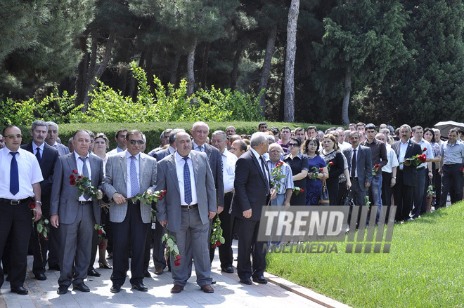 Azerbaijan's public marks 89th birthday of Nationwide Leader Heydar Aliyev. Baku, Azerbaijan, May 10, 2012