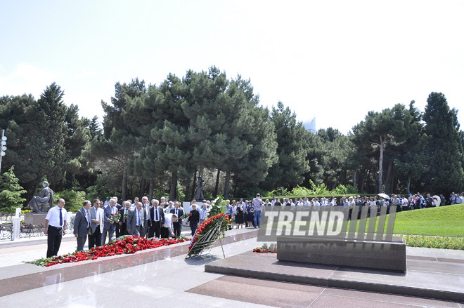 Azerbaijan's public marks 89th birthday of Nationwide Leader Heydar Aliyev. Baku, Azerbaijan, May 10, 2012