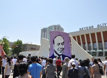 Flower festival in Baku, Azerbaijan, May 10, 2012