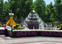 Flower festival in Baku, Azerbaijan, May 10, 2012